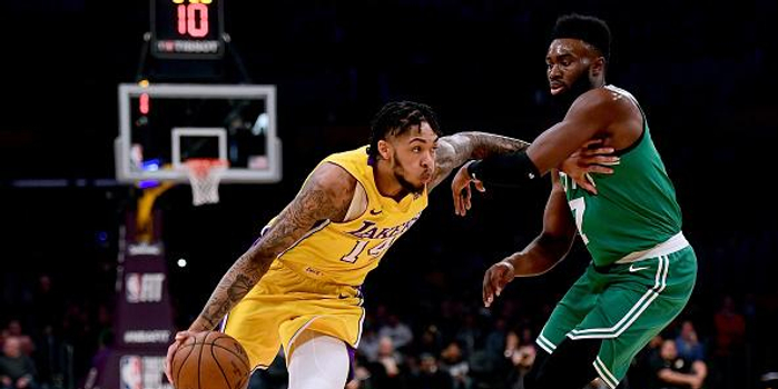  杰伦布朗末节接管比赛，凯尔特人主场力克热火迎四连胜